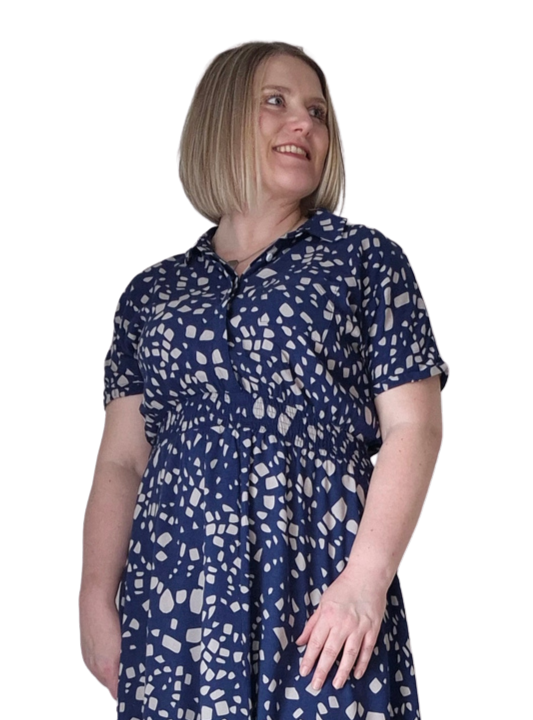 Patrizia Wilczek von MILASOUL im Portrait, seitliche Ansicht
